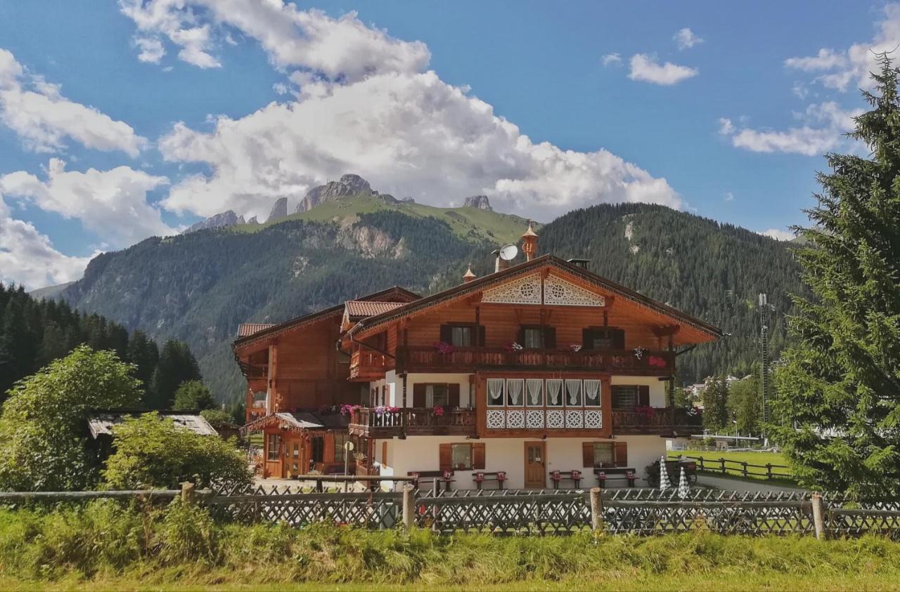 B&B Agriturismo Cesa Ciasates กานาเซย์ ภายนอก รูปภาพ