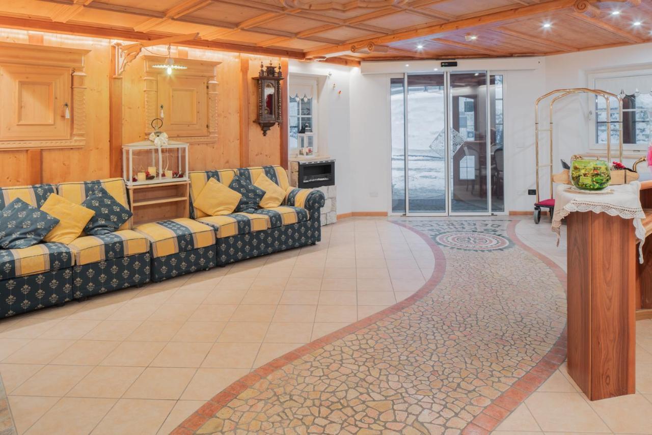 B&B Agriturismo Cesa Ciasates กานาเซย์ ภายนอก รูปภาพ