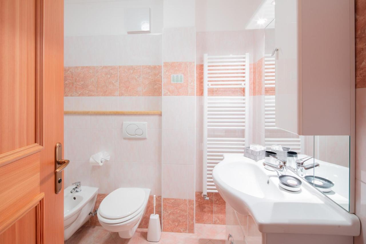 B&B Agriturismo Cesa Ciasates กานาเซย์ ภายนอก รูปภาพ